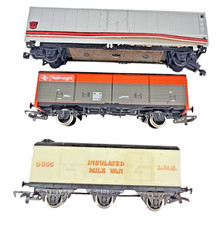 Rake Of 3 Hornby R671 Model