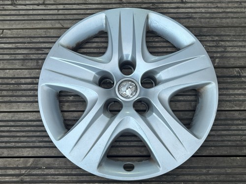 Original vauxhall insignia - x1,
