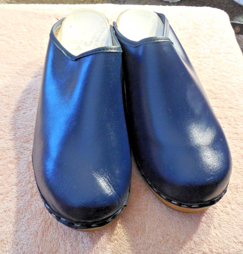 Vintage 70s blue - blue, leather