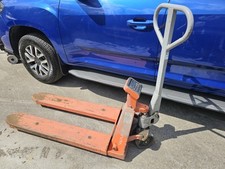 Hand Pallet Pump Truck With Scales (EXACT ITEM IN PICTURE)