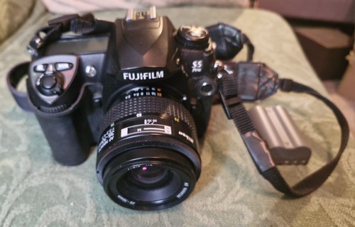 Fujifilm finepix pro - finepix, s5