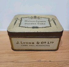 vintage Maison Lyons Dundee