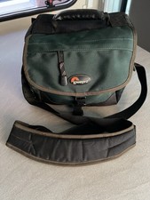 Lowepro Nova 1 AW Camera Bag