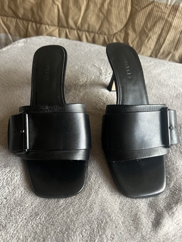 Black mules whistles - black,