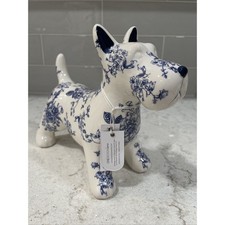 SCOTTISH TERRIER or SCHNAUZER