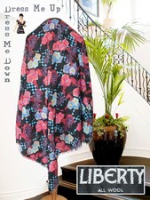 Vintage Liberty London Varuna wool scarf Floral Design 51” X 51” Square