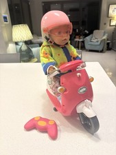 Zapf Baby Born with Clothes /