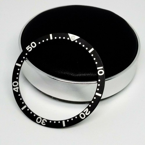 Black aluminium bezel - ⚫,