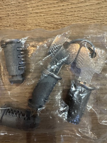 Thule n238 lock barrels and - n238,