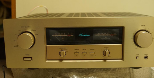 Accuphase 306 integrated - e-306,