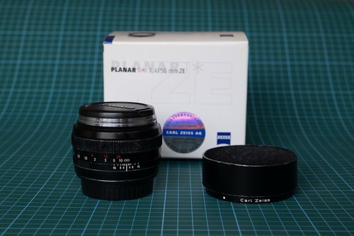 Carl zeiss planar - 50mm, f/1.4