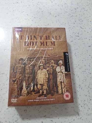 Ain half hot mum - it,