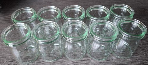 Small empty clear - x,