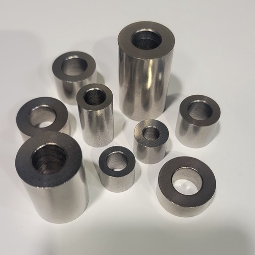 Stainless steel spacers 4 - steel, 1/4"