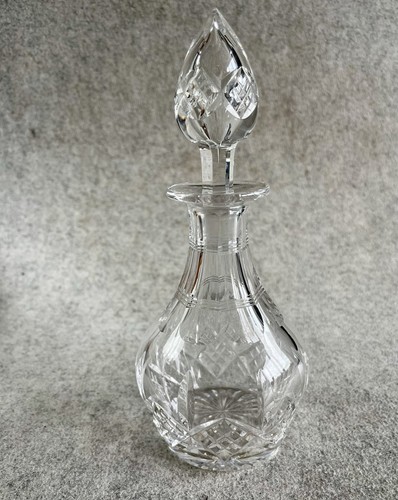 Vintage cut glass crystal - cut,