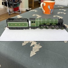 Hornby 4472 Flying Scotsman 00 gauge