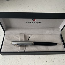 Boxed Sheaffer White Dot -