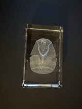 Tutankhamun Solid Glass