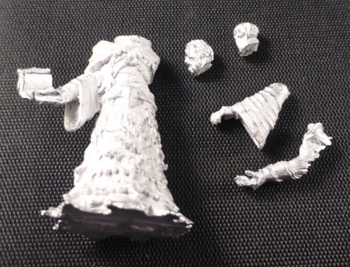 Undead necromancer metal model - undead,