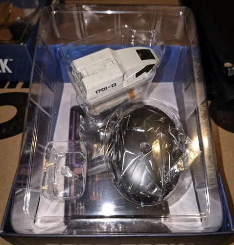 Eaglemoss star trek starships - eaglemoss,