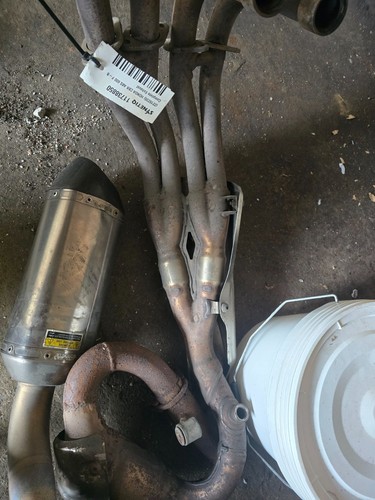 Cbr 600 full exhaust used - 600,