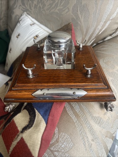 Lovely silver plate and - plate, oak