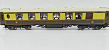 Hornby R4426 Pullman 1st Class