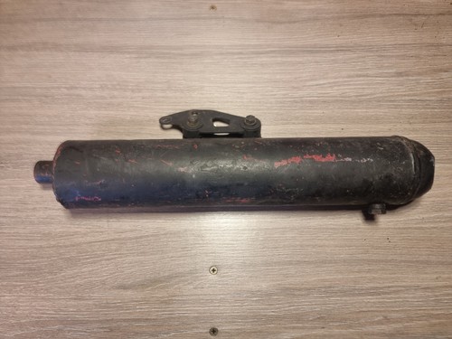 Suzuki pe175 exhaust silencer - suzuki,