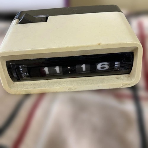 Tamura lumiz flip clock - lumiz,