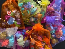 Moshi Monsters x 10 Retro Figures ☆ Gift Bags  ☆ Gold  ☆ Special  ☆ Ultra rare