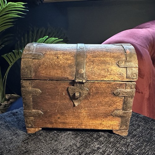 Vintage 1960s wooden - vintage, treasure