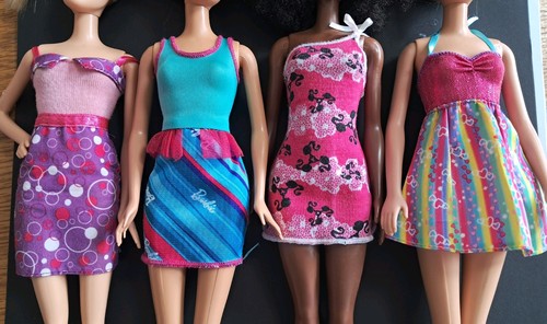 Barbie doll clothes bundle x - barbie,