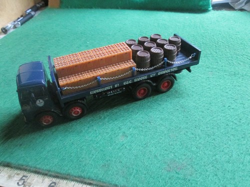 Corgi foden chain lorry - chain,