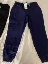 Figs Petite Women's Medium