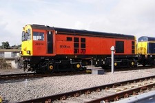 PHOTO  20 314 CLASS 20 NO NO 20 314 (EX-NO 20 117; EX-NO D8102) OF HNRC IN THEIR