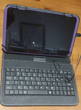 Tesco Hudl Tablet - Purple bundled with Black Keyboard/Case