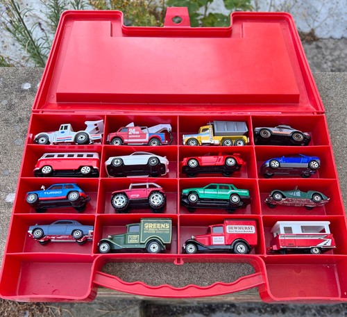 Matchbox corgi - 16,