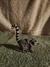 Papo 50173 Ring-tailed Lemur with baby. Combined Postage Available