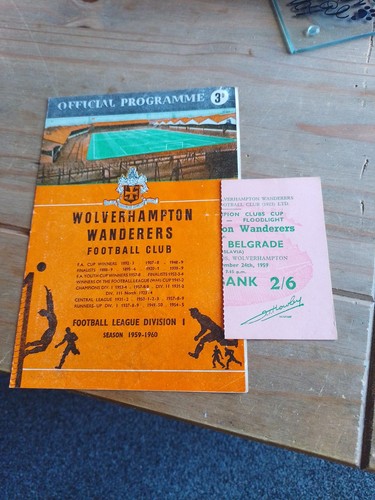 Wolves red star - wolves, v