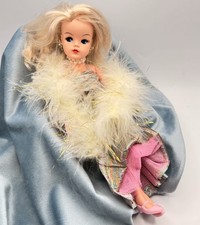 Stunning Vintage Premiere