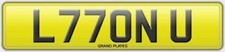 Number plate L77 ONU