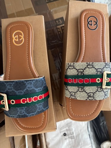 Gucci womans sliders - womans,