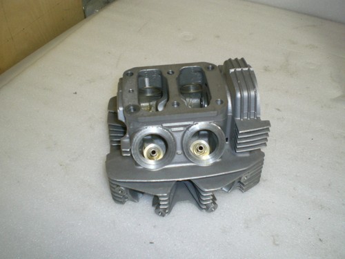 Honda 125 cylinder head - 125,