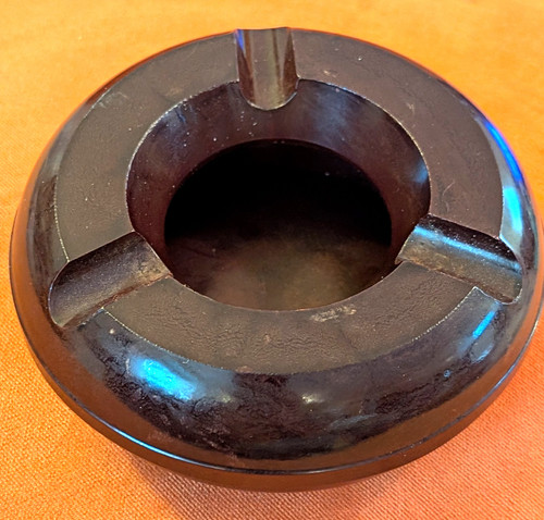 Vintage round bakelite - vintage,
