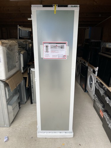Lamona integrated tall ladder - integrated,