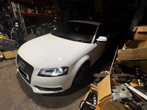 Breaking parts facelift - facelift, audi