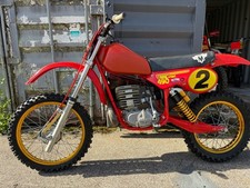classic twin shock motocross