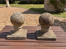 2 Vintage Gatepost Toppers