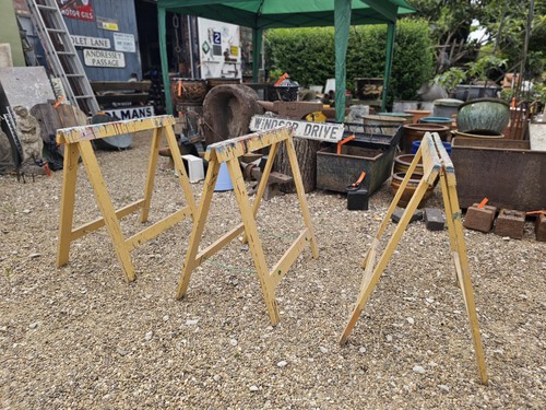 Trio vintage trestle - trio, table