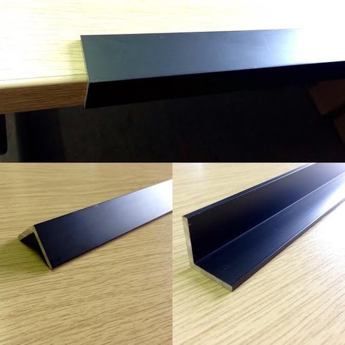 Black anodised aluminium - black,